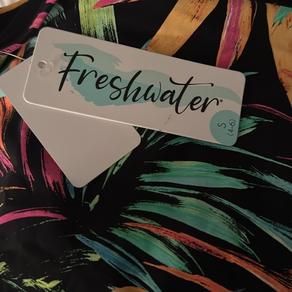 Women's Banded High Leg Swim Bottoms Tropical Design Size Small (4-6) - Picture 2 of 3